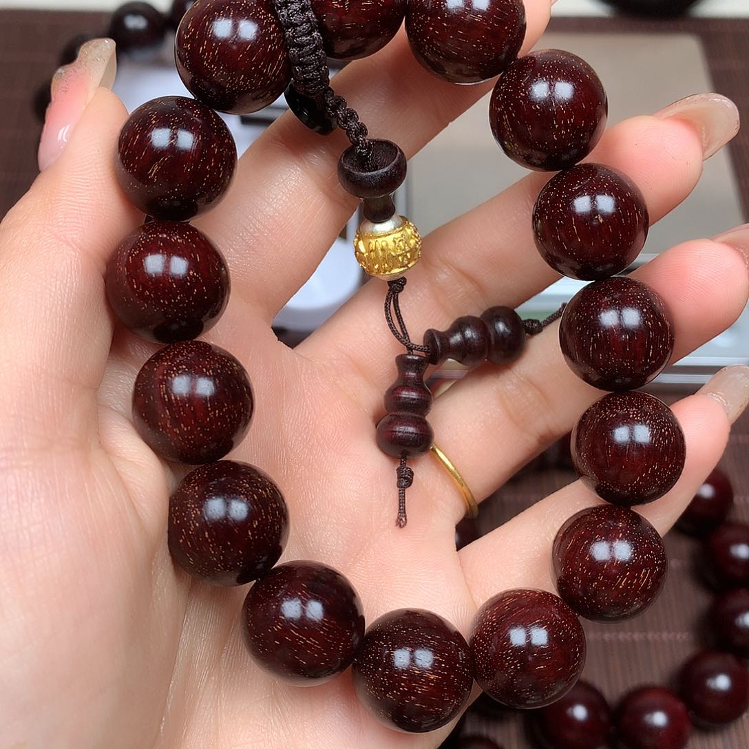 檀香紫檀（小叶紫檀）权*龙1.5爆星