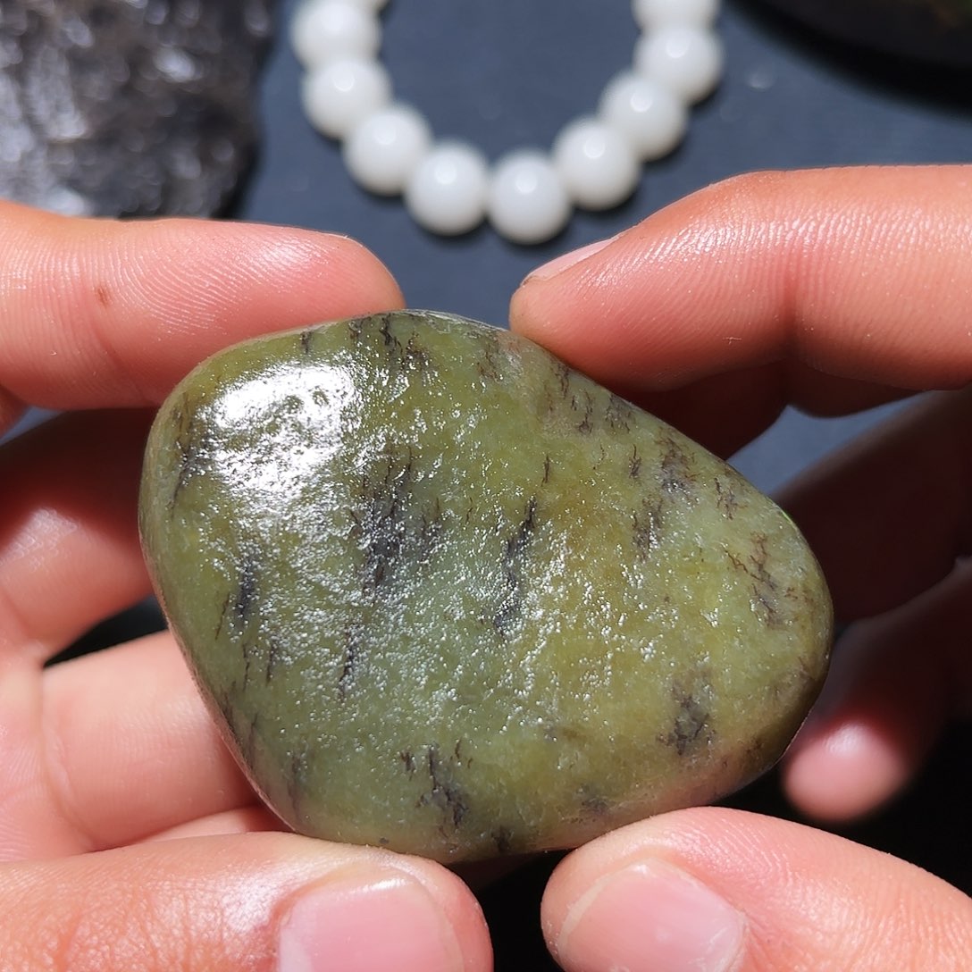 和田玉未镶嵌珠宝奇石