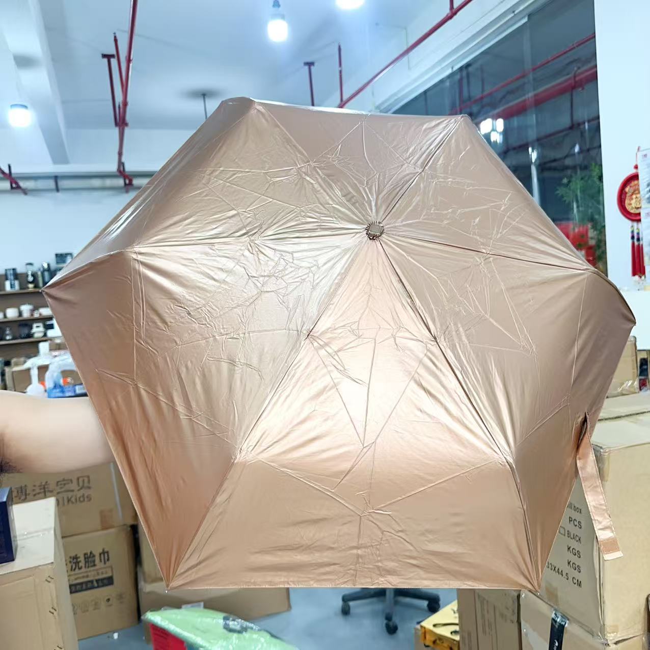 高端定制~小金伞（内衬微瑕）