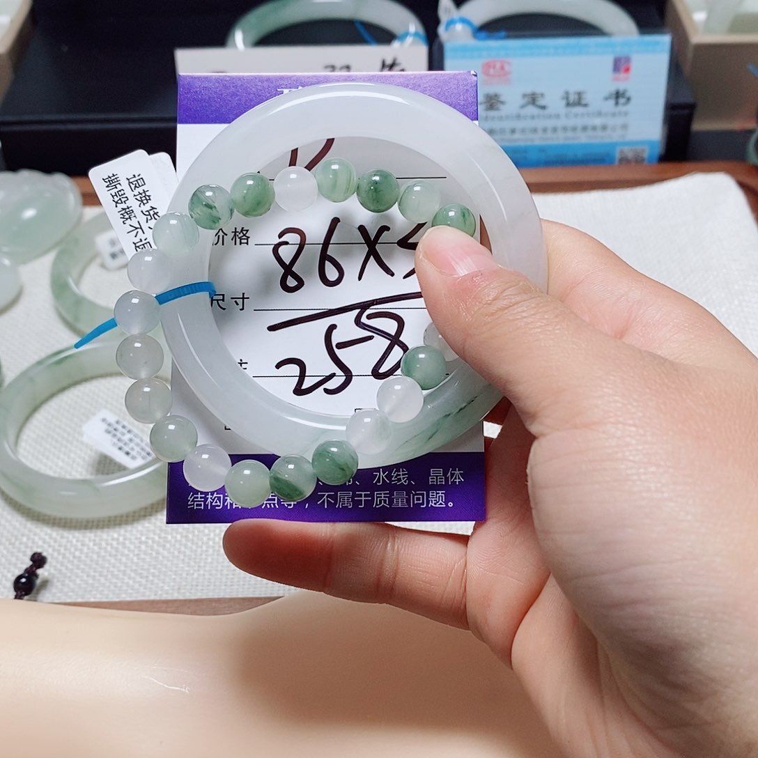 未镶嵌手镯石英质玉1111