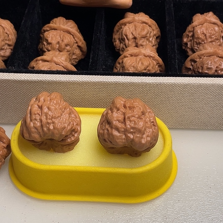 啦***啦文玩核桃吊坠蛤蟆头