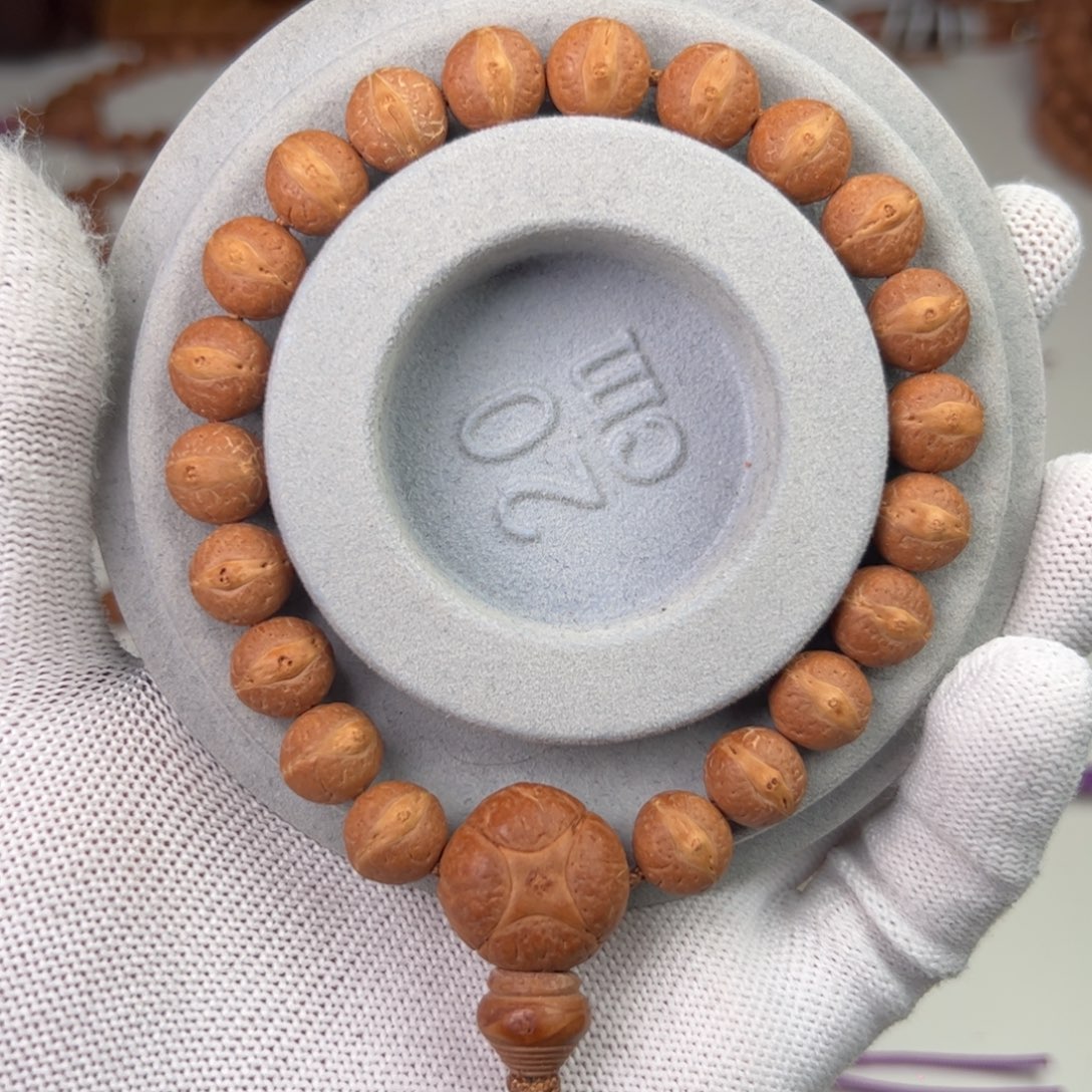 吊坠凤眼菩提实心10.8-11.2凤眼手串