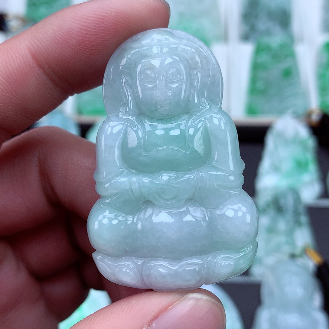 翡翠颈饰未镶嵌翡翠吊坠