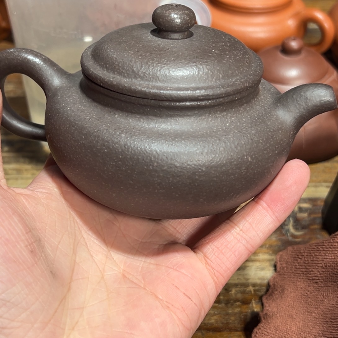 茶壶紫砂紫砂的味道很好