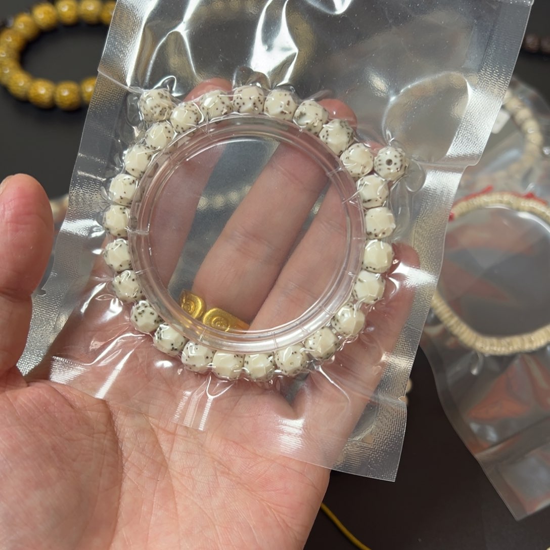 星月菩提吊坠希***心天宫无相S级9左右