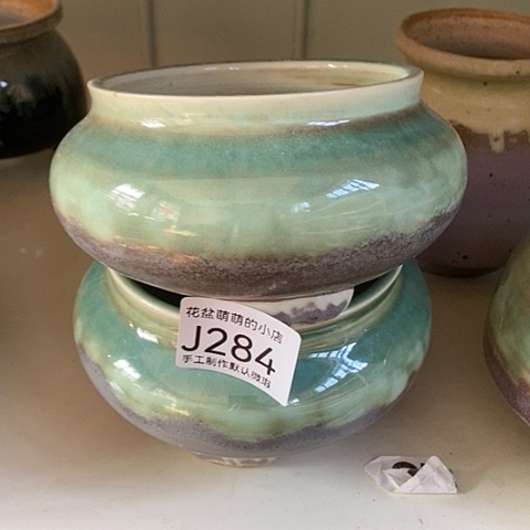 紫砂花盆284微瑕品口径9厘米左右