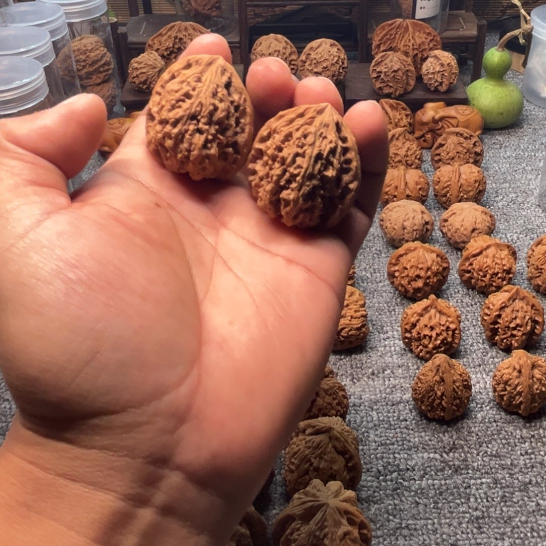 把件文玩核桃逐鹿南疆微瑕