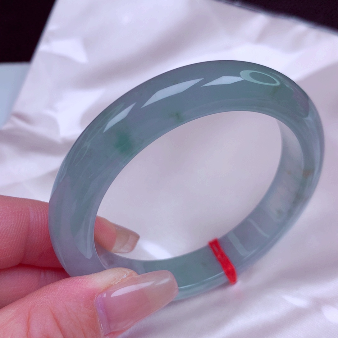 翡翠未镶嵌手镯手镯