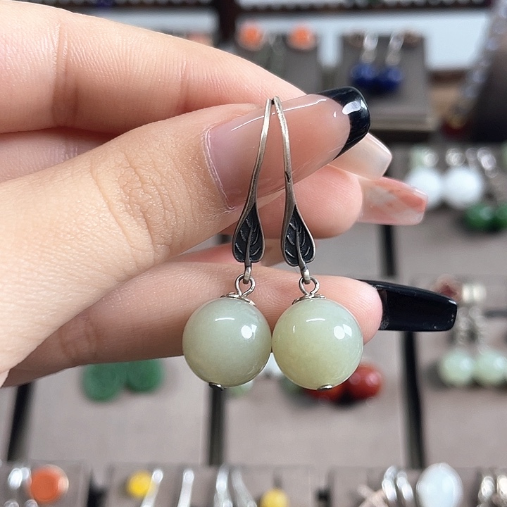 和田玉银S925镶嵌耳饰12左右