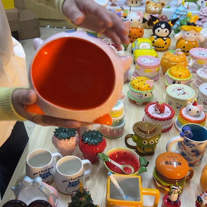 摆件陶瓷等行业的产品出口到世界