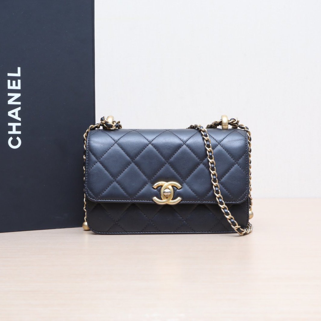 95新 Chanel/香奈儿 小花攀攀CF 19cm 黑色 皮革C 芯片双金珠