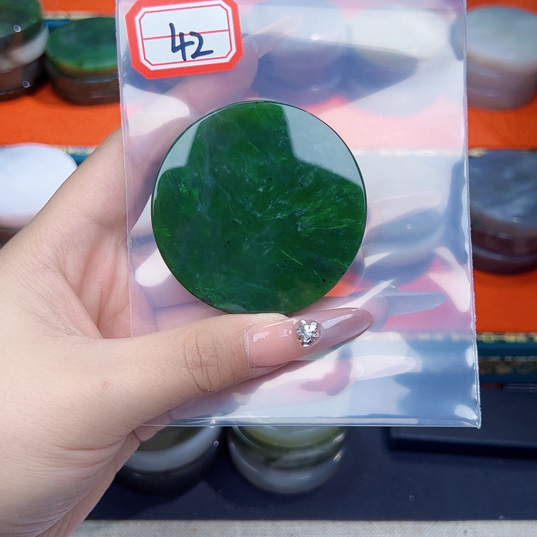和田玉珠宝半成品未镶嵌