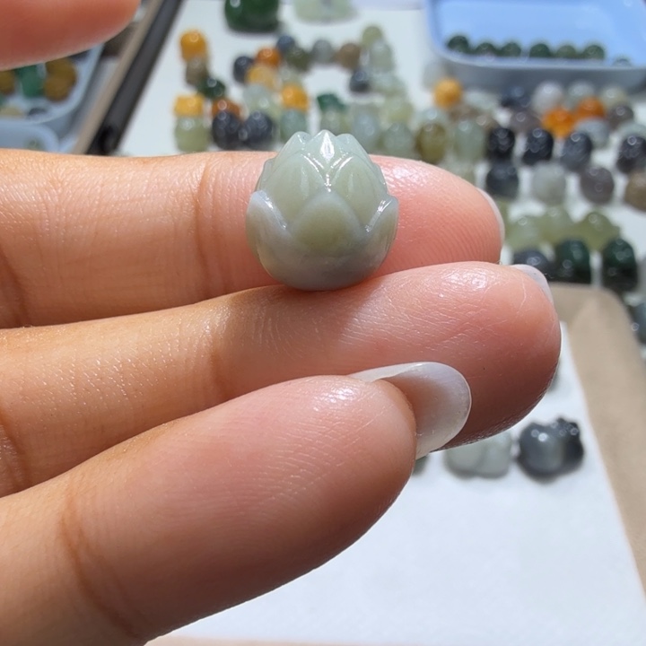 未镶嵌和田玉珠宝半成品包容不退换