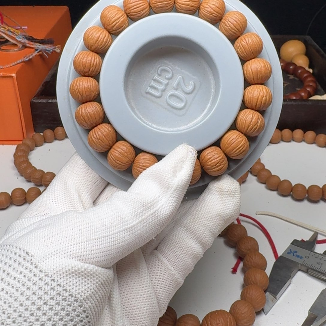 猴头核桃手串再*。13.5三围同尺土豪