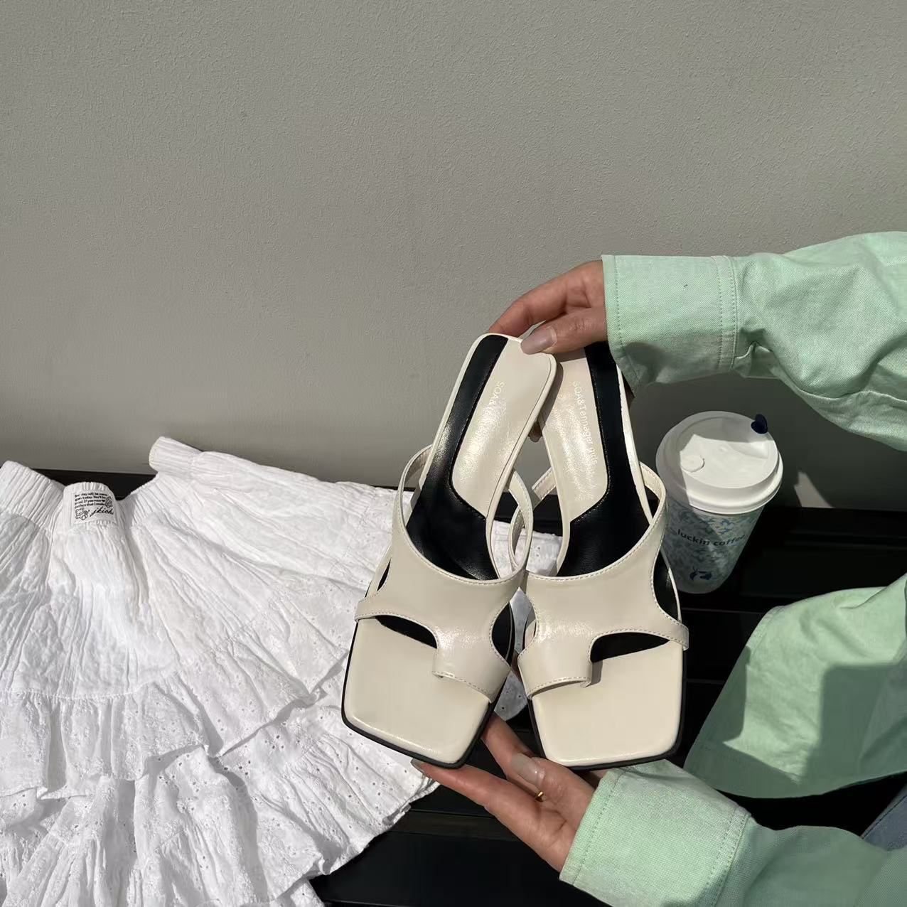 2782时尚高跟女款拖鞋