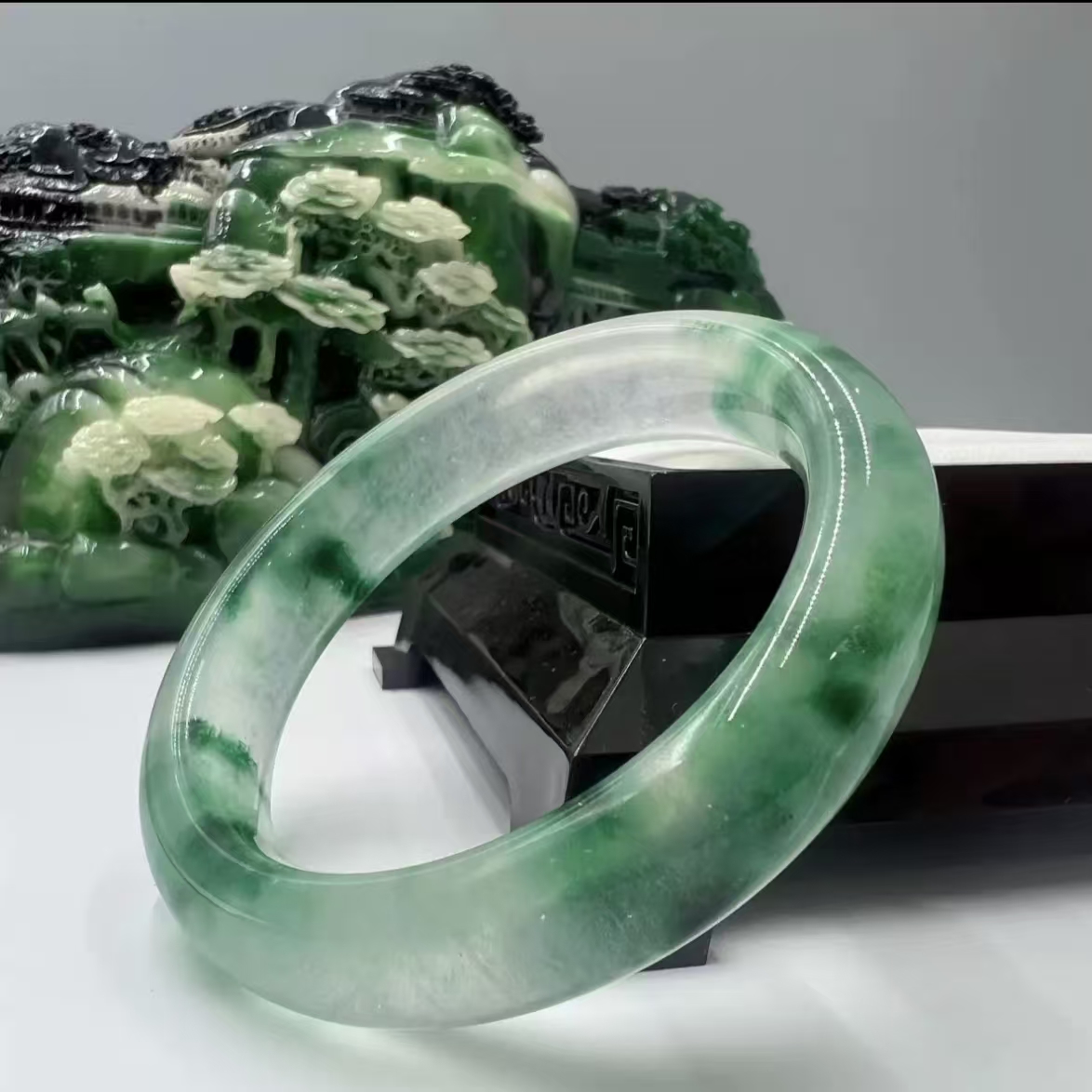 【带礼盒】新中式高档飘花女款百搭高档精美手镯ZD0644