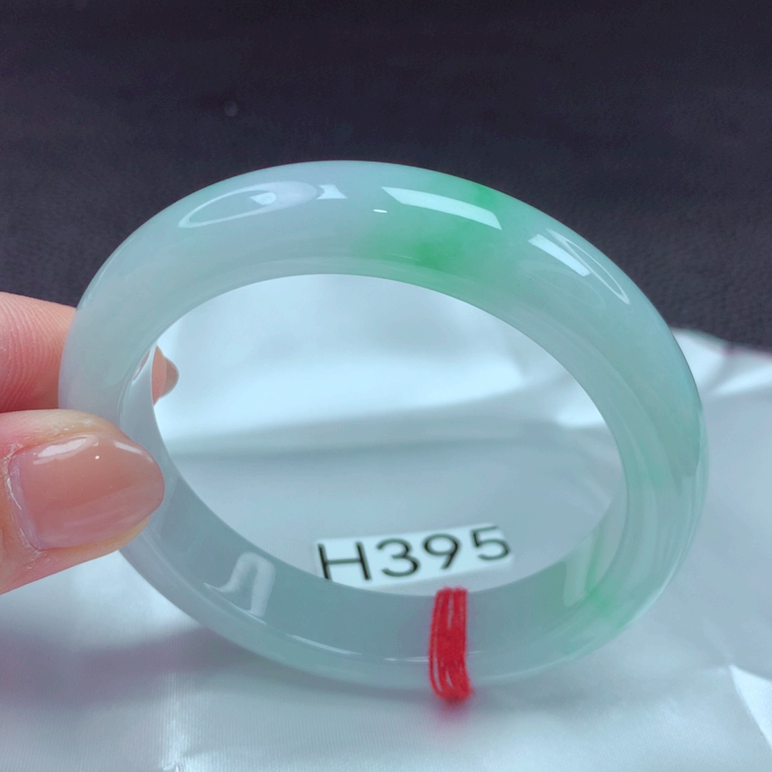 翡翠手镯未镶嵌手镯88