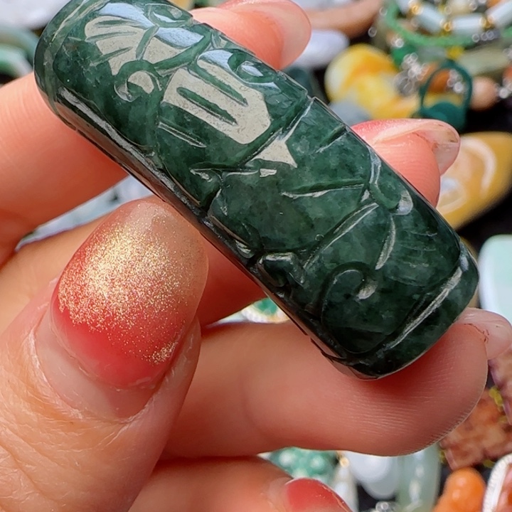 翡翠颈饰未镶嵌天然A货29