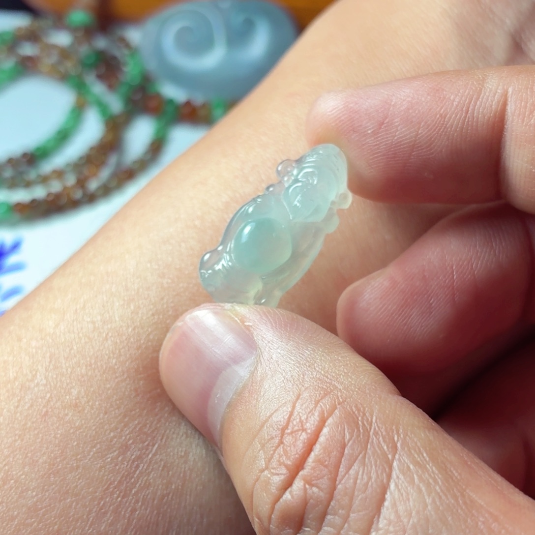 定制翡翠未镶嵌包工