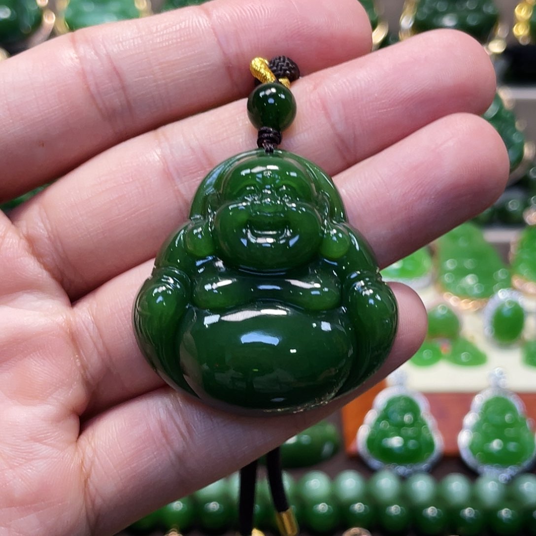 和田玉（碧玉）未镶嵌颈饰佛公40mm
