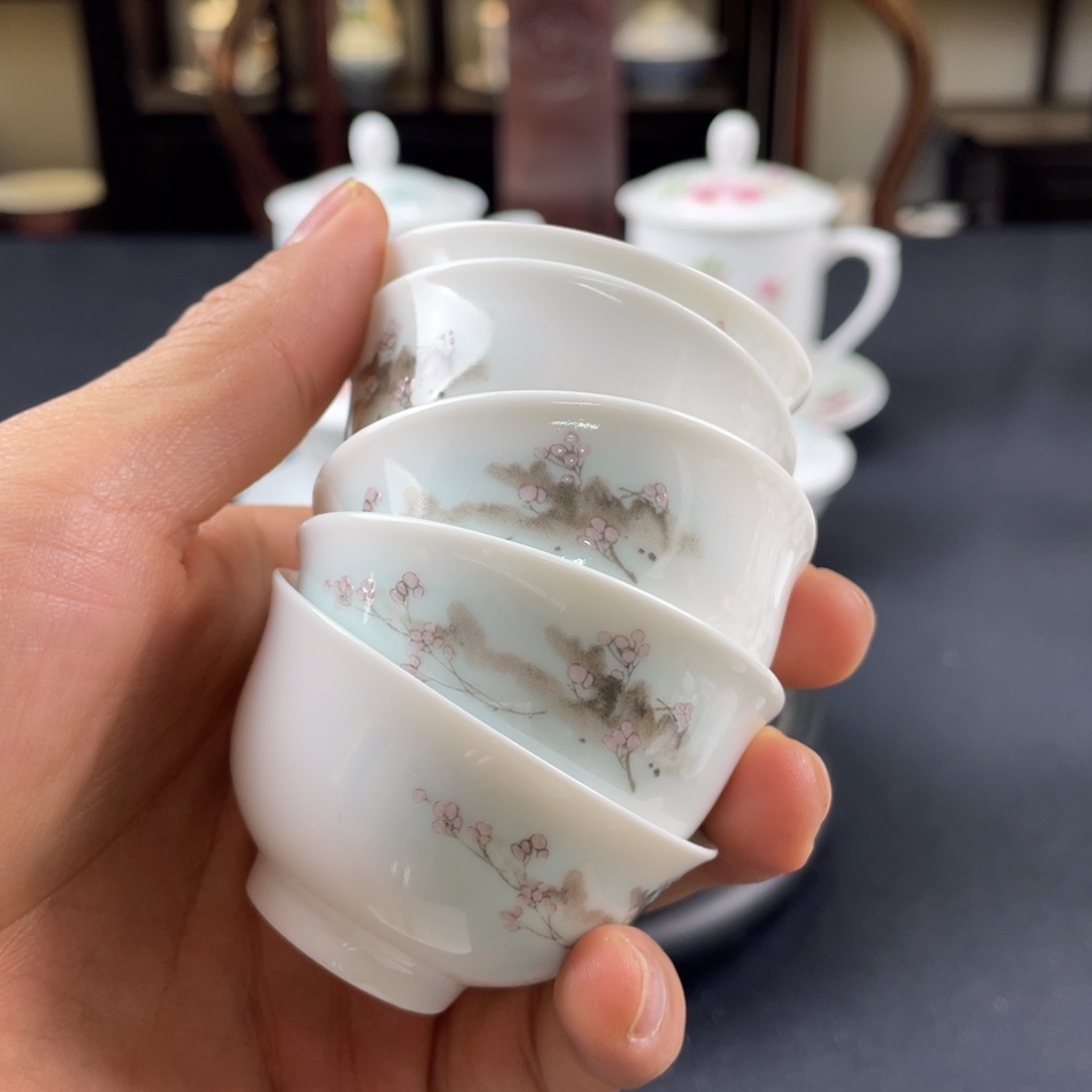 瓷片轻工业陶瓷研究所