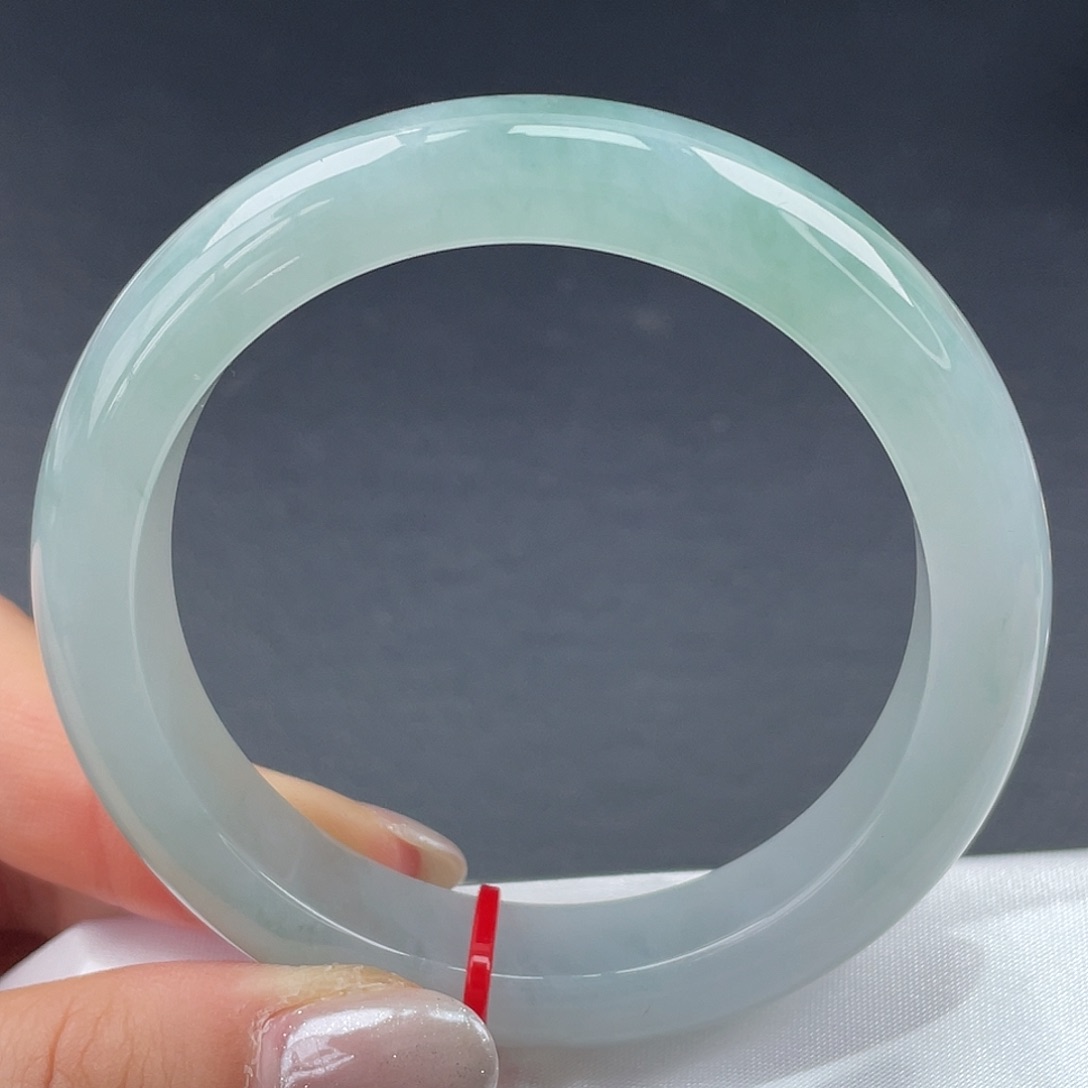 翡翠未镶嵌手镯57圈口