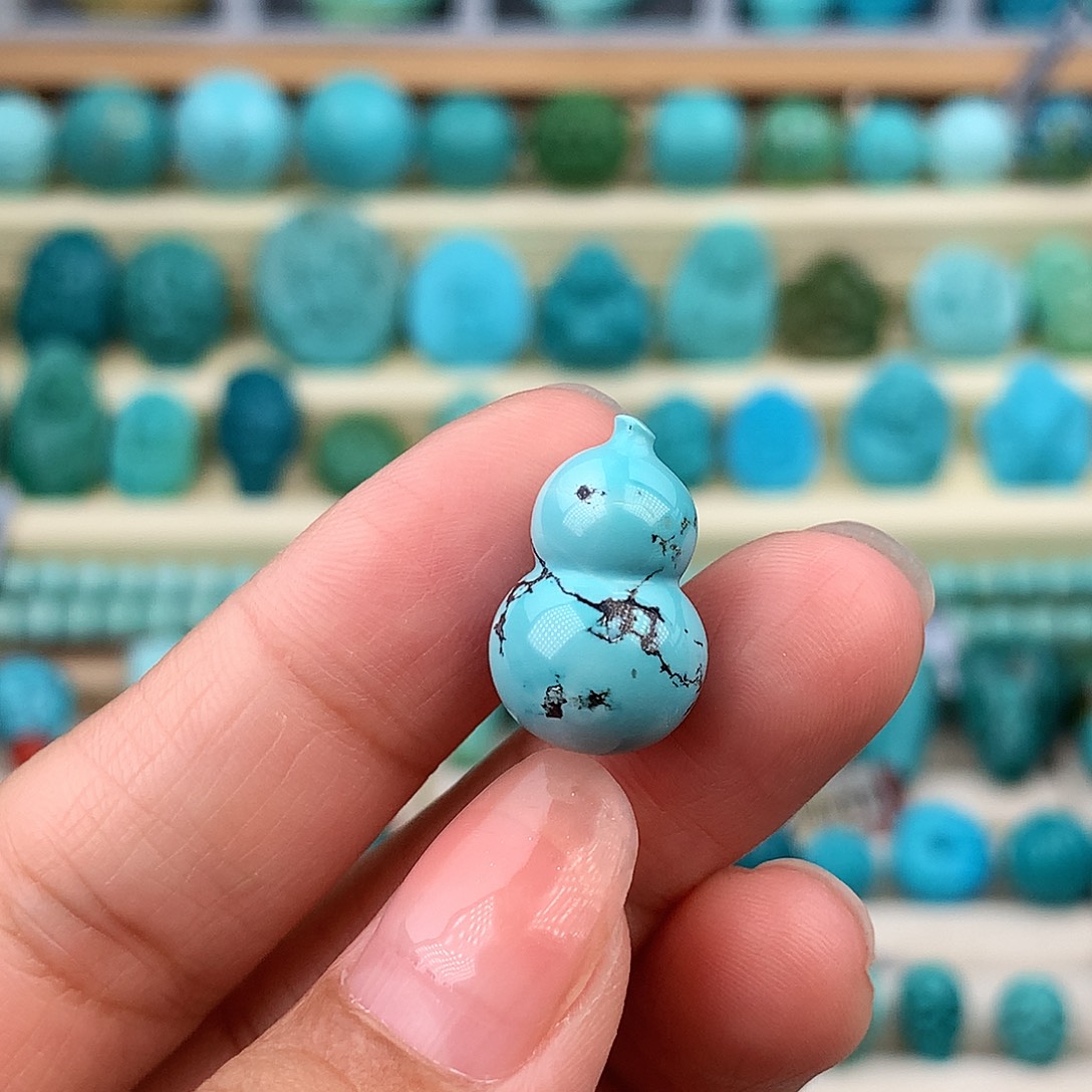 未镶嵌绿松石珠宝奇石