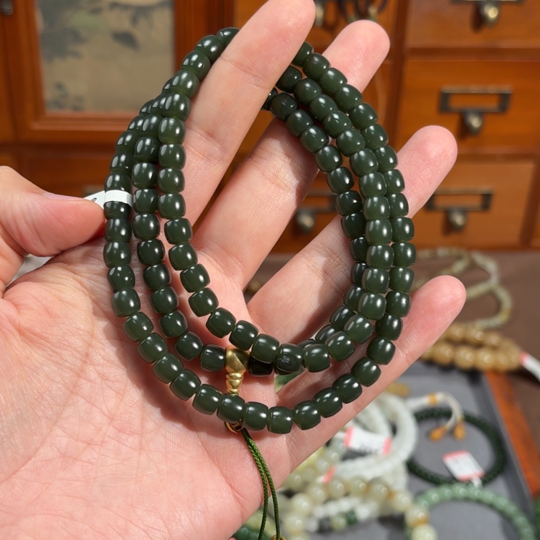 和田玉手串未镶嵌