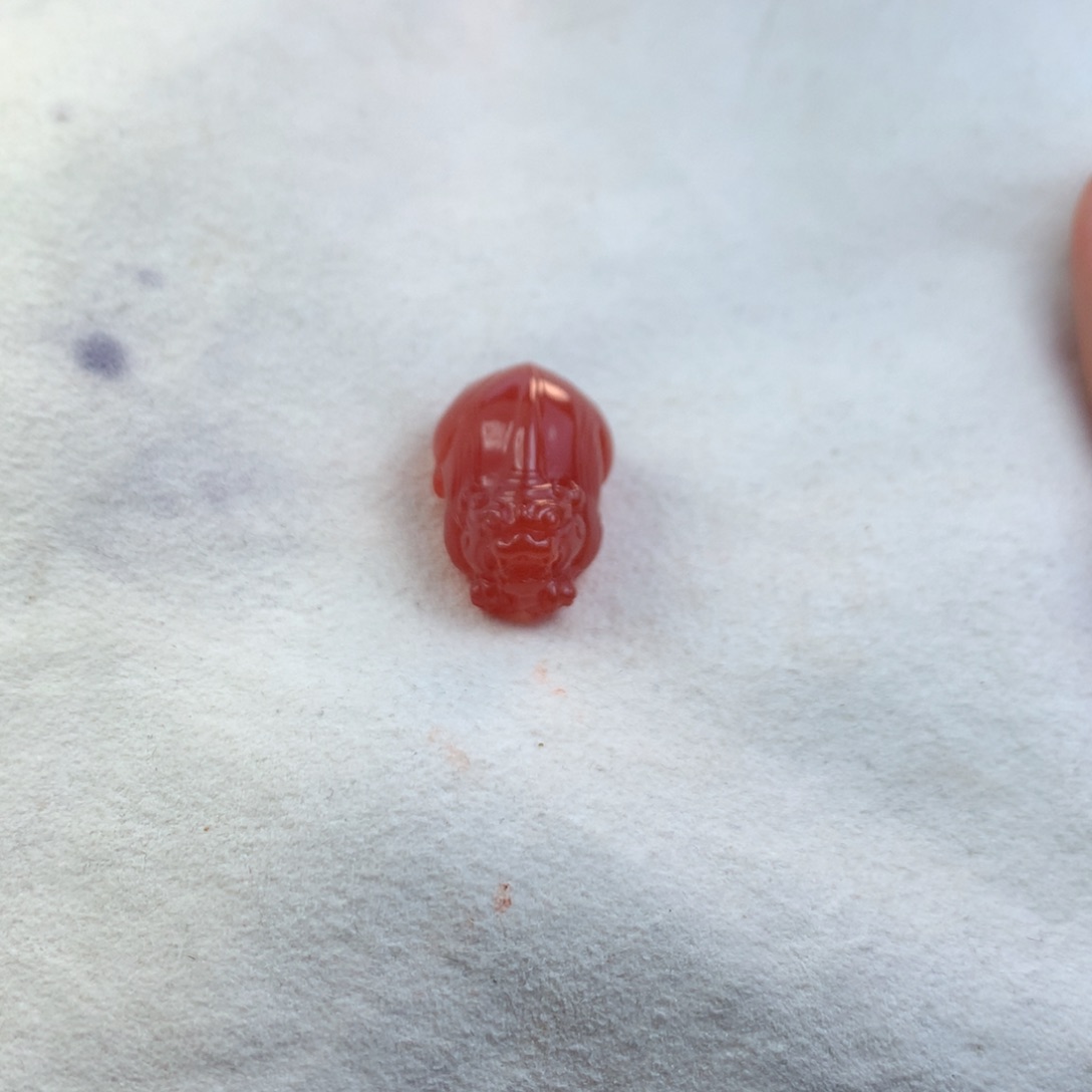 南红玛瑙冰红貔貅雕刻件未镶嵌