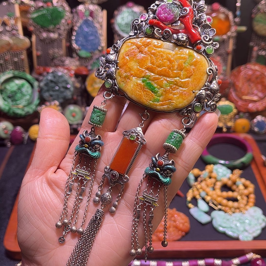 翡翠未镶嵌吊坠(不含链)特价福利