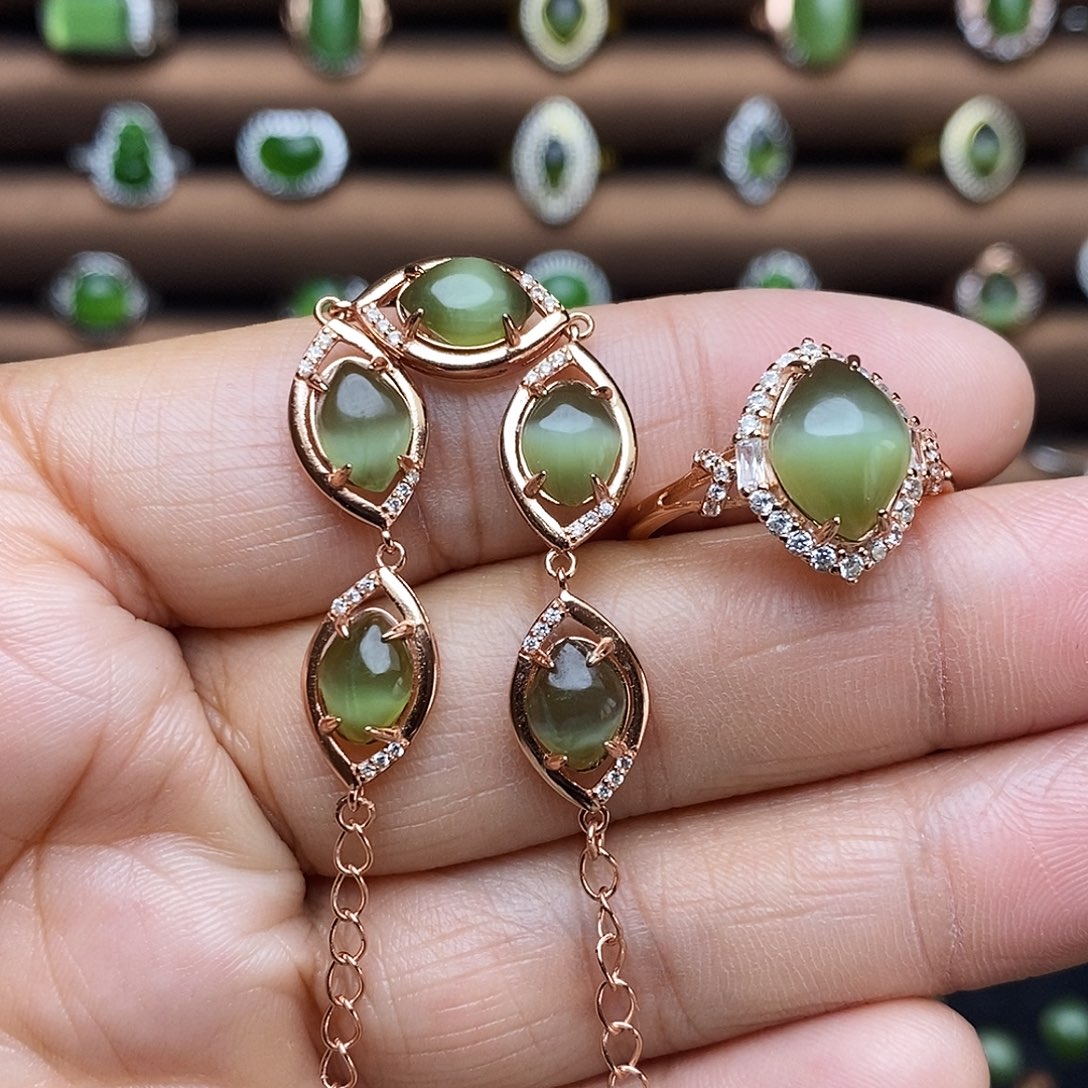 吊坠(不含链)银S925镶嵌和田玉（碧玉）套装