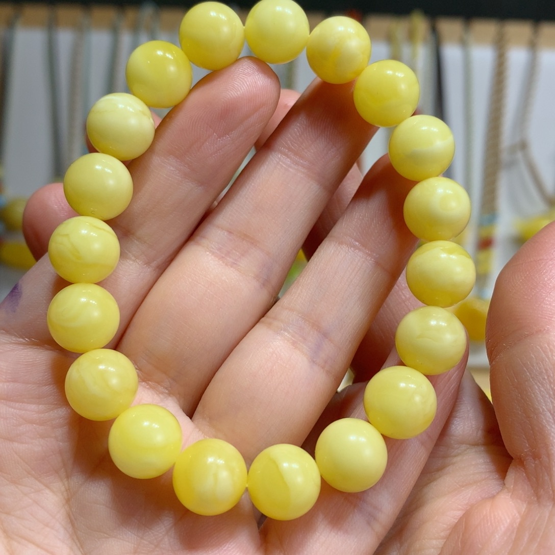 蜜蜡未镶嵌裸石10.5mm