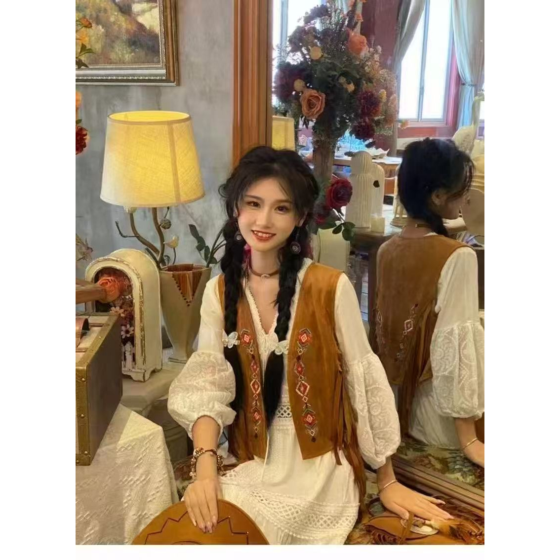 复古西部牛仔风新疆沙漠戈壁旅拍棕色麂皮绒缕空流苏民族风披肩