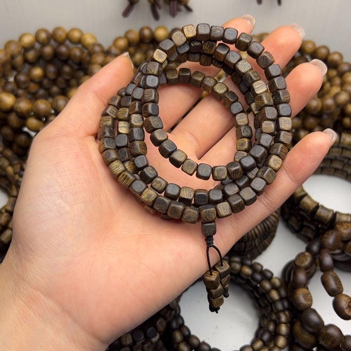 沉香沉香碎屑种植奇楠999结油 卡06，15.6克