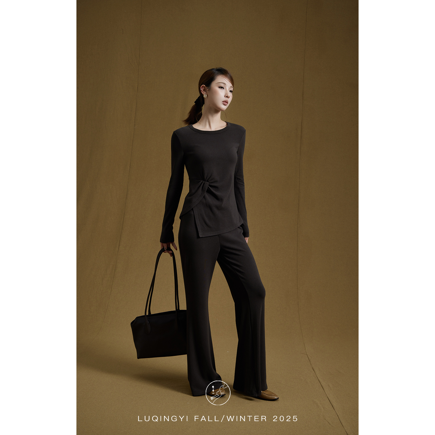 鹭青一原创【安闲日】磨毛针织复古宽松上衣休闲裤L25G3372KA