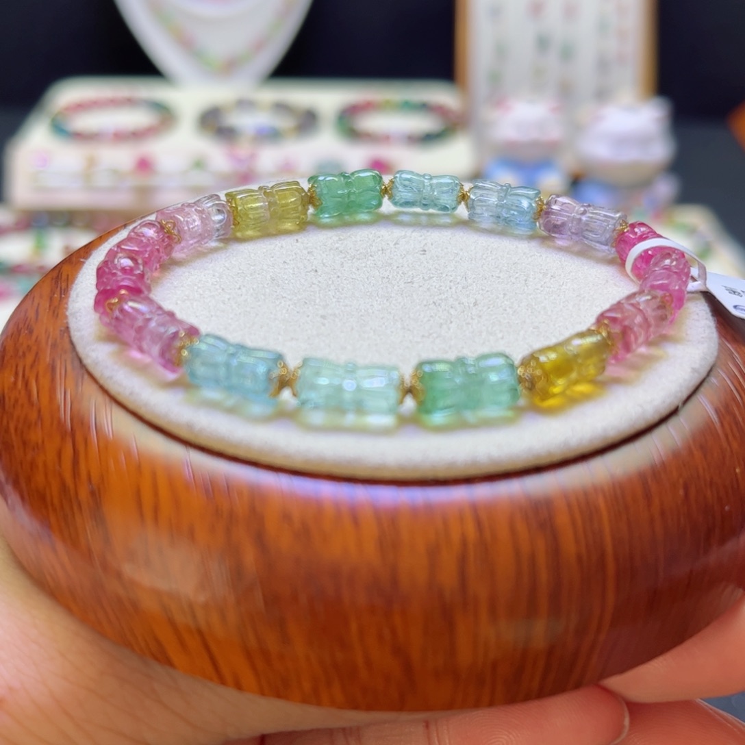 碧玺手链未镶嵌荧光莲花