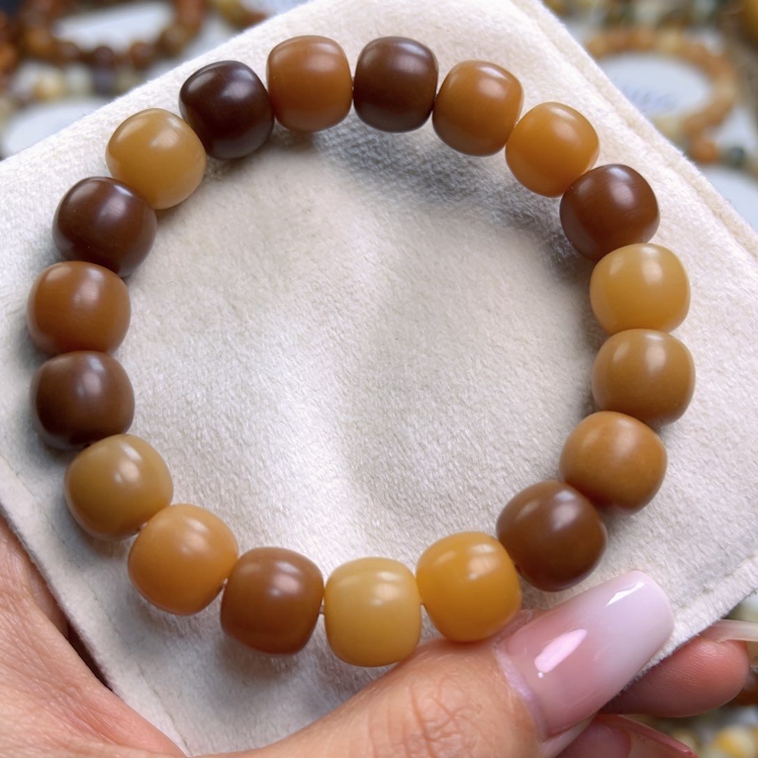 菩提根/象牙果手串微微瑕干磨老料