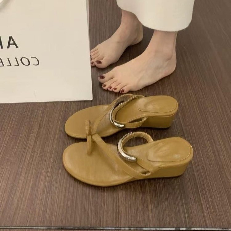 粉丝福利！凉鞋女夏外穿法式凉拖夹脚一字拖日常凉拖鞋坡跟百搭