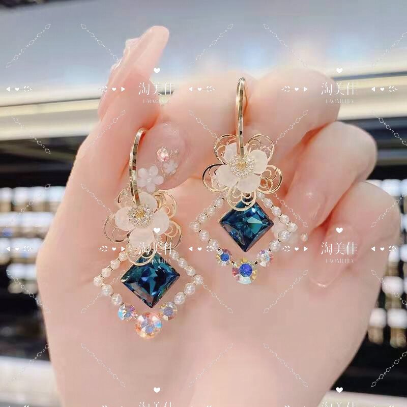铜合金耳饰 气质甜美花朵几何耳环超仙菱形蓝色时尚百搭耳饰G67