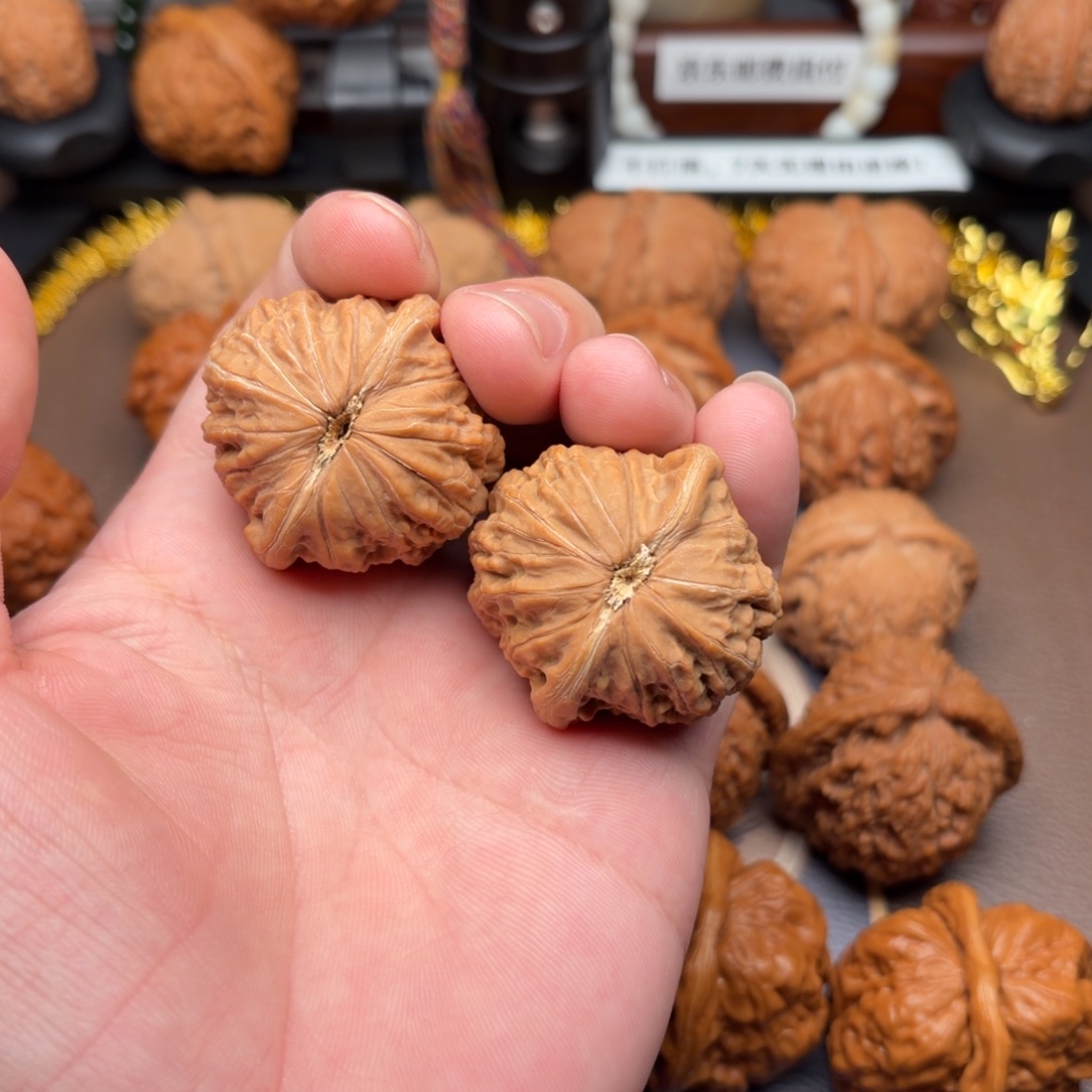 把件文玩核桃铁锤妹妹