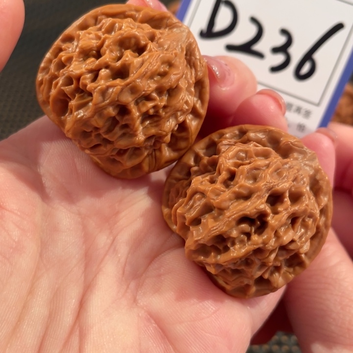 把件文玩核桃D236小秦闷36