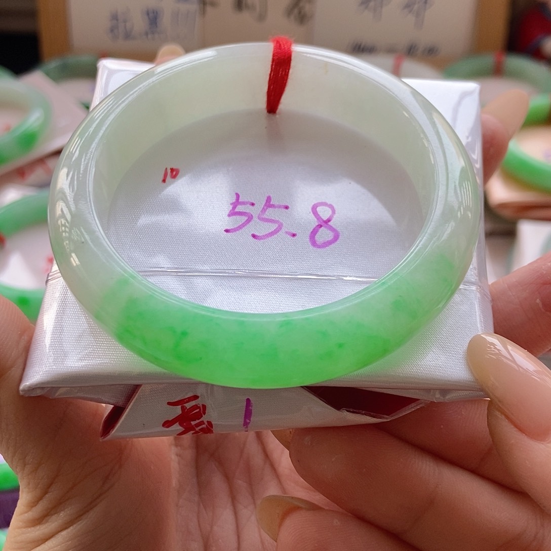 未镶嵌手镯翡翠9号