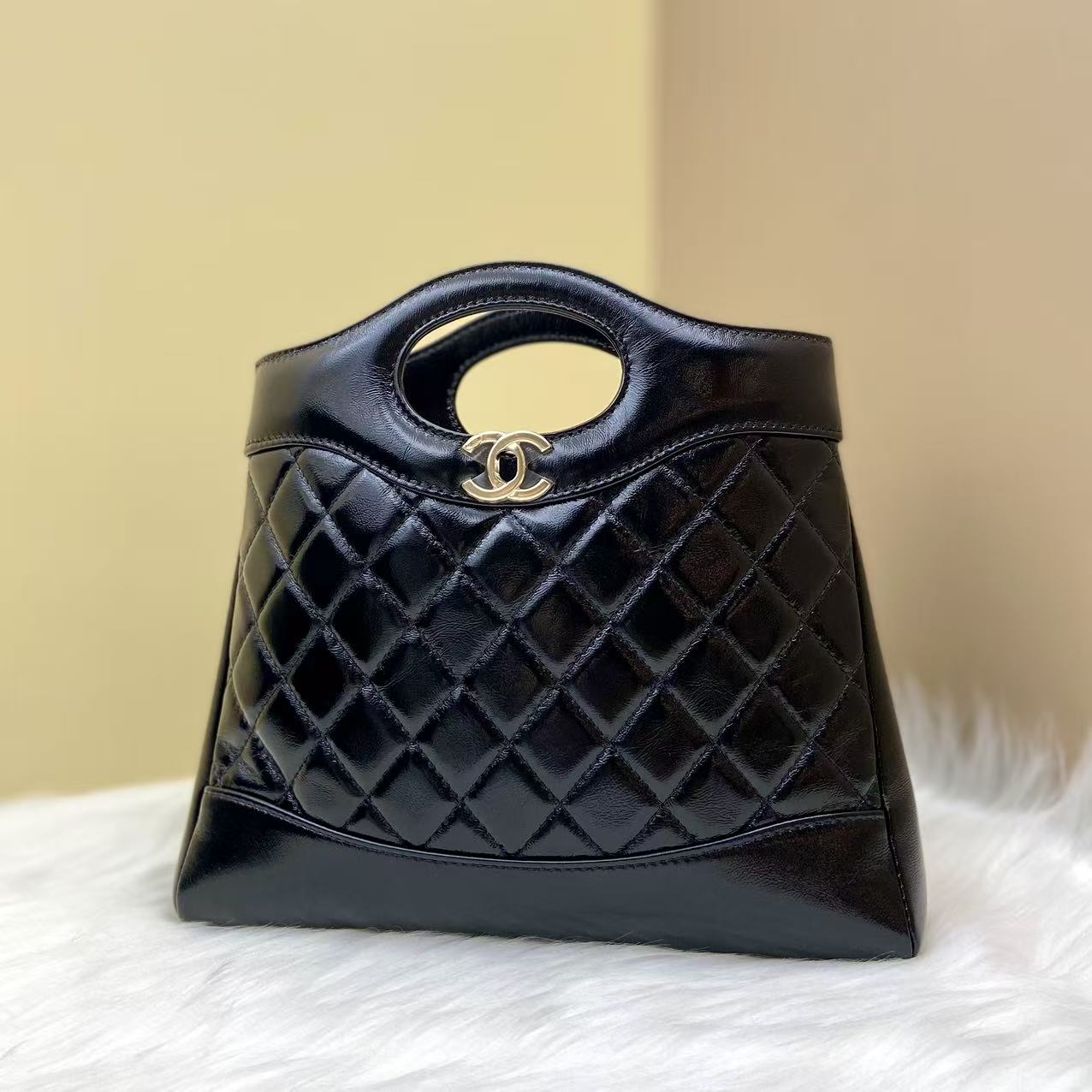 未使用 Chanel/香奈儿 闲置新 31bag mini 油蜡羊 24B黑金 斜挎包