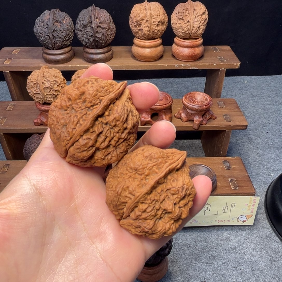 文玩核桃吊坠z金刚佛手42mm