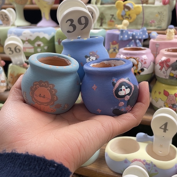 谢***谢39…..手工手绘花盆