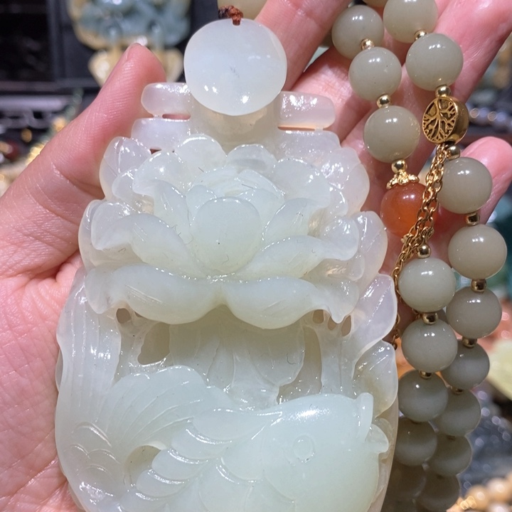 岫玉毛衣链未镶嵌