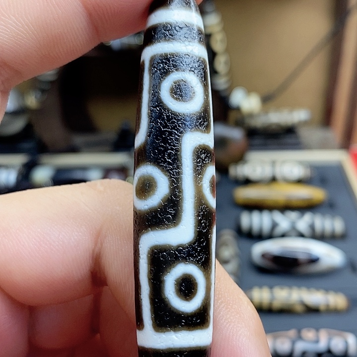 玛瑙/玉髓散珠九眼