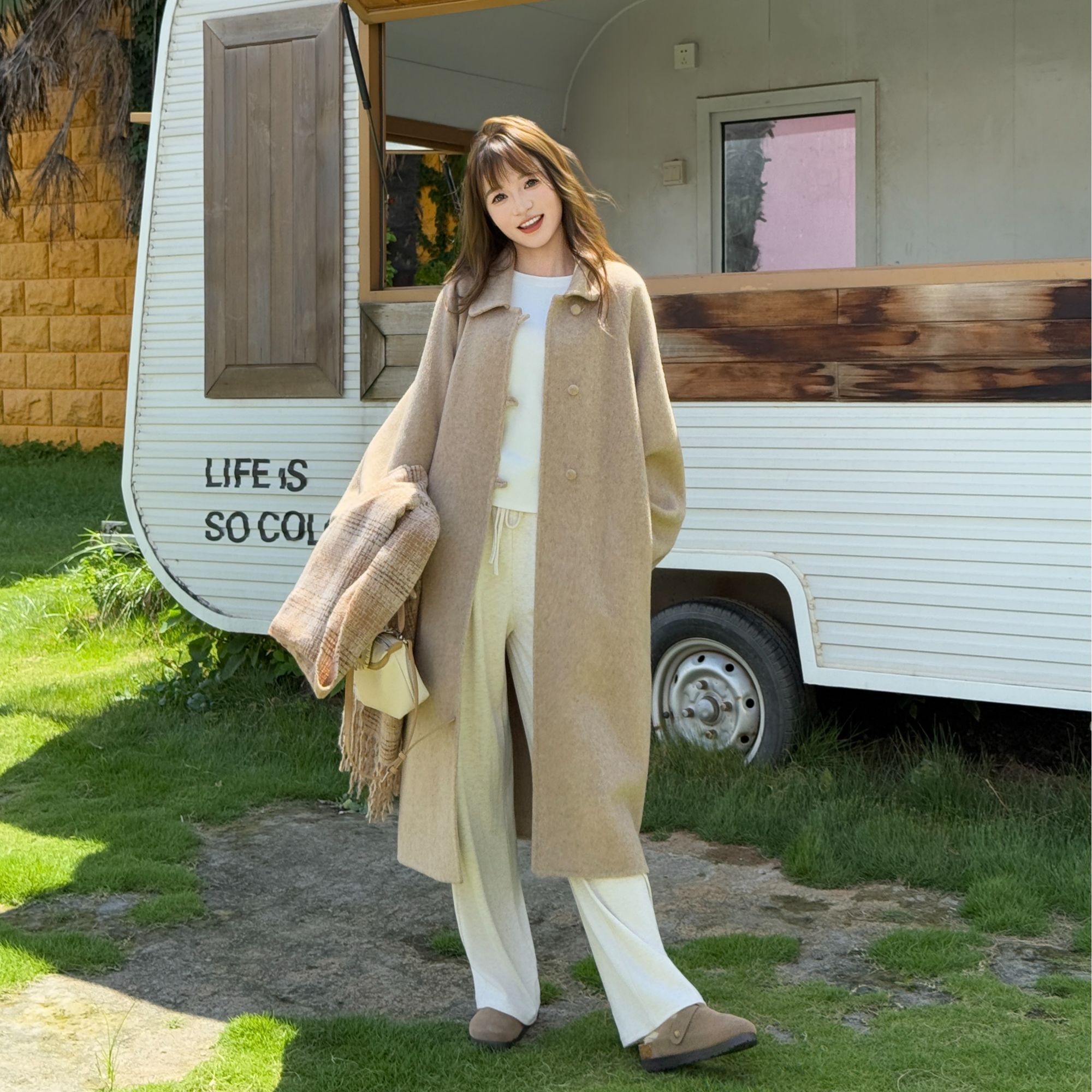 冬季简约宽松温柔风时尚气质网红翻领长款羊毛大衣0915