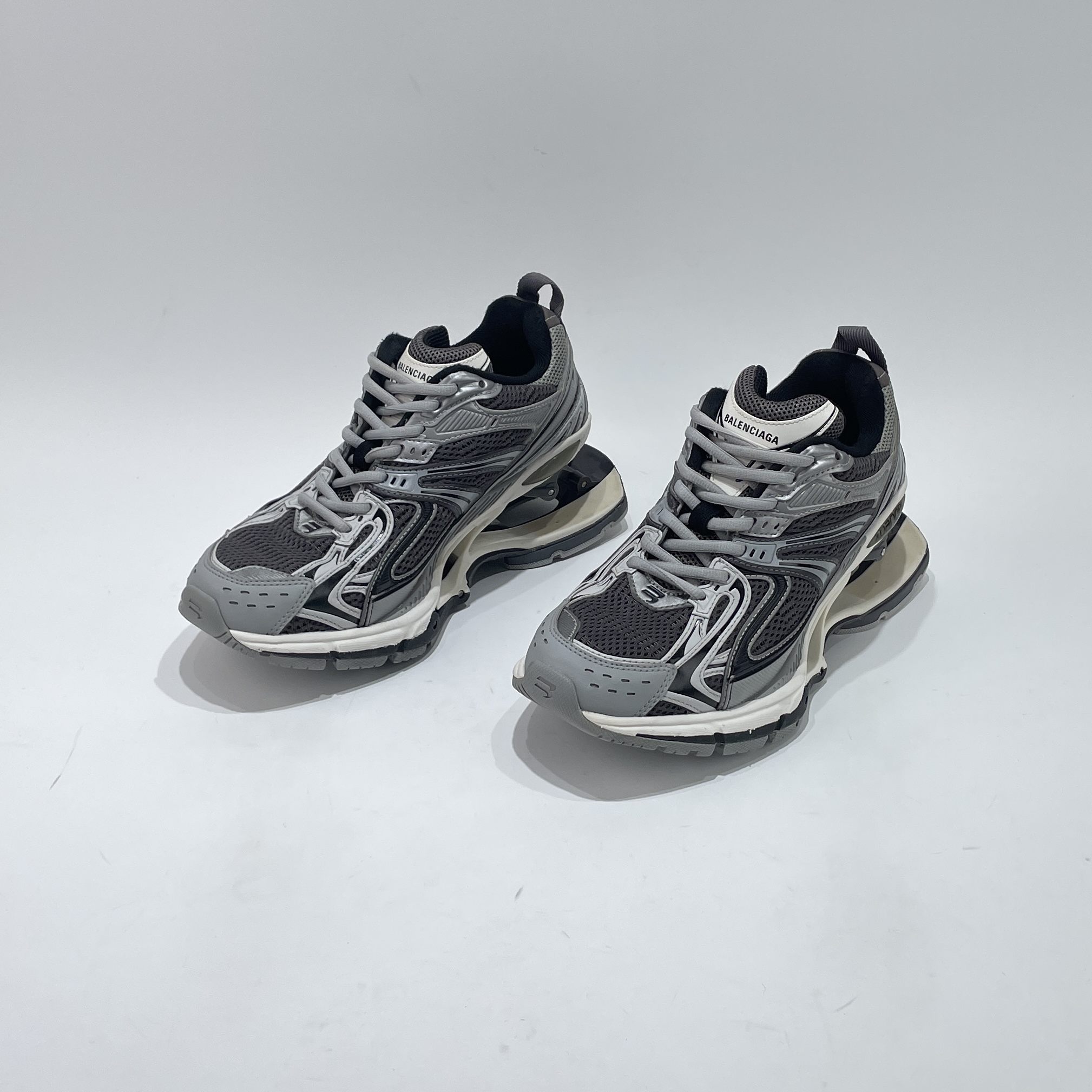 95新 Balenciaga/巴黎世家 36码灰色时尚弹簧鞋老爹鞋/ML80845
