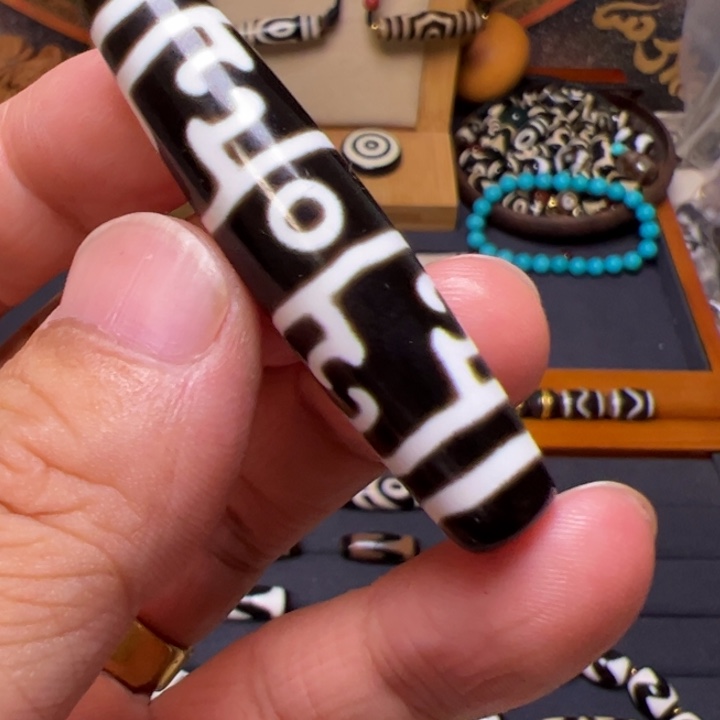 玛瑙/玉髓颈饰未镶嵌品***泽